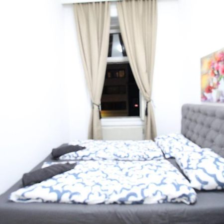 Modern Double Room Js A Vienna Exterior photo