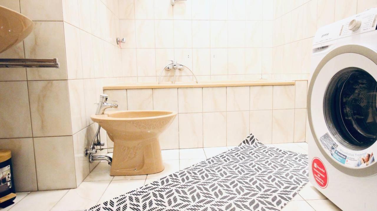 Modern Double Room Js A Vienna Exterior photo