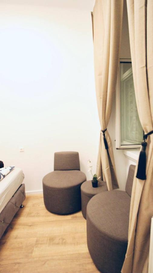 Modern Double Room Js A Vienna Exterior photo