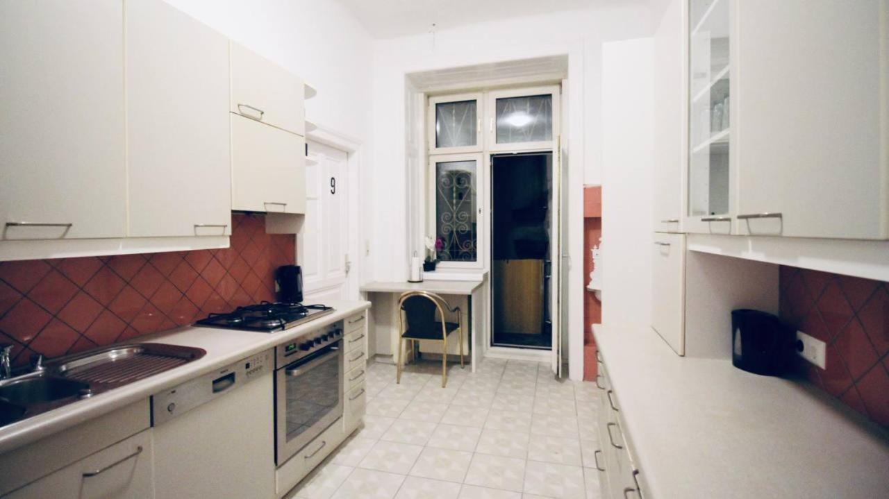 Modern Double Room Js A Vienna Exterior photo